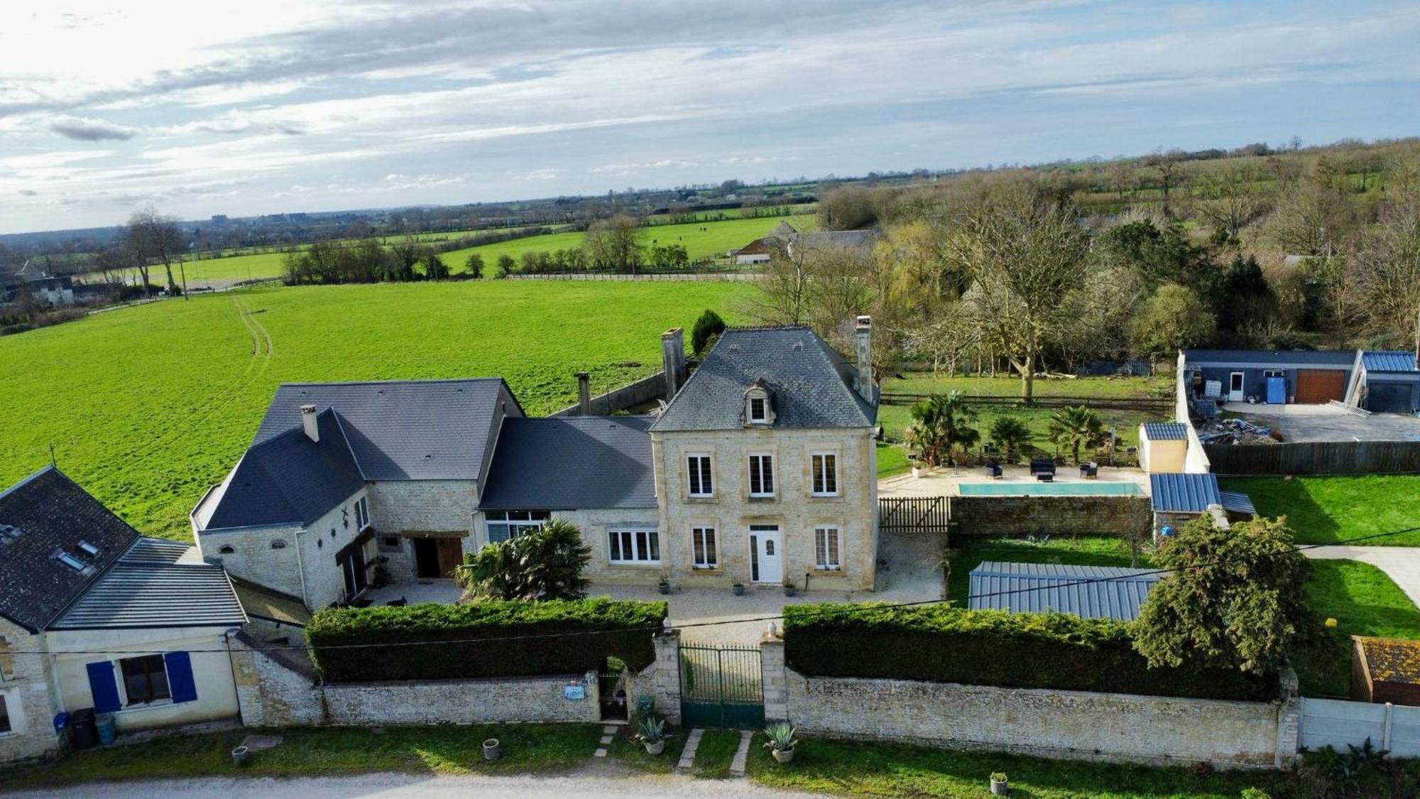 Gite Isigny Omaha Saint-Germain-du-Pert エクステリア 写真